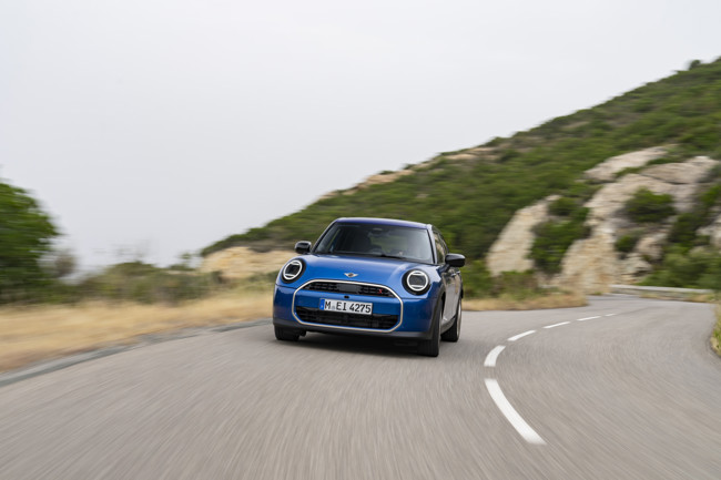 BMW selecciona a los neumáticos Vredestein como equipo original para los MINI Cooper