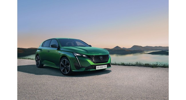 Peugeot extiende su garantía de ocho años a todos sus turismos
