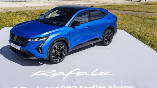 Renault abre los pedidos del Rafale E-tech 4X4 desde 52.100 euros con 300 CV y 1.000 km de autonomía