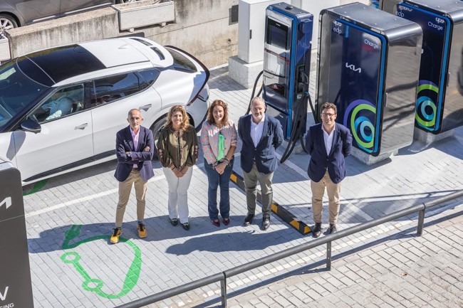 Kia y EDP inauguran el primer cargador de 350 kW de su red ultrarrápida