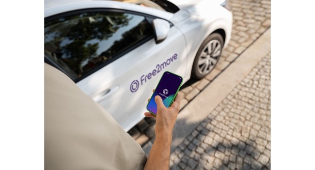 Free2Move (Stellantis) lanza su nueva app que marca la integración de sus servicios con Share Now