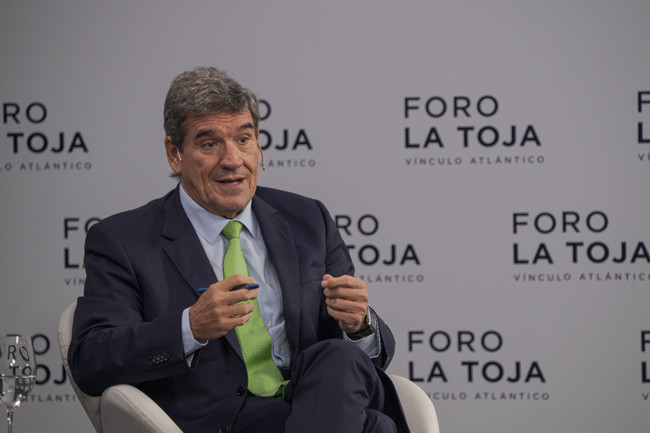 El Banco de España alerta de que los aranceles al coche chino podrían subir los precios