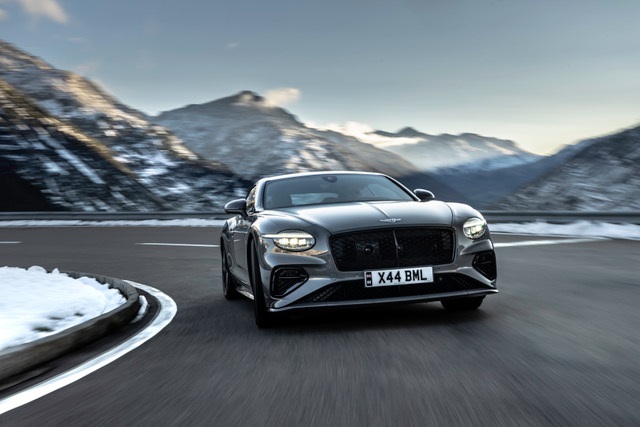 Bentley presenta el primer vehículo propulsado por eFuel, el Continental GT Speed