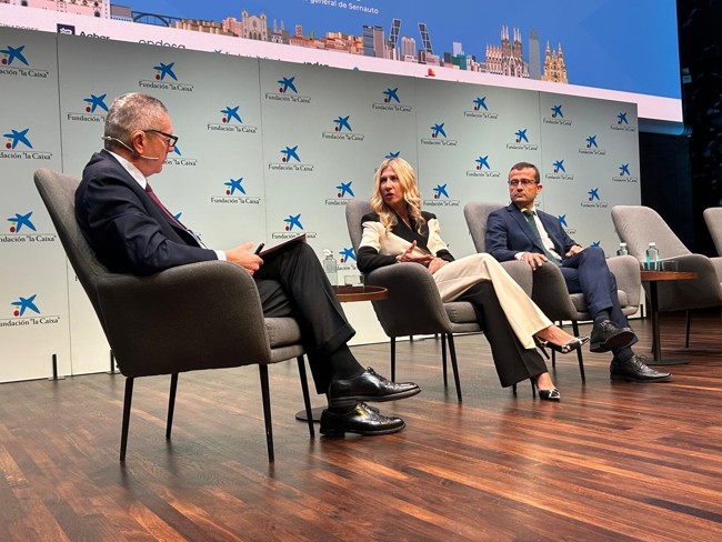 El Gobierno de Aragón ve con optimismo el proyecto de la fábrica de baterías de Stellantis en Zaragoza