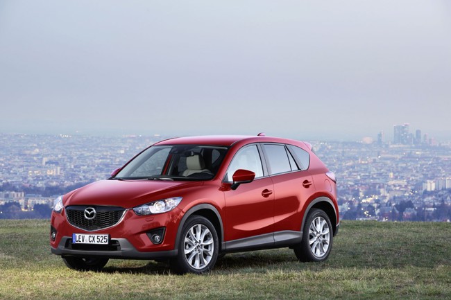 Mazda gana 213 millones en la primera mitad de su año fiscal, un 67% menos, aunque con ingresos récord