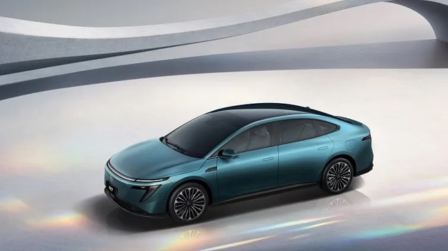 Dongfeng Nissan presenta el sedán eléctrico N7, cuyas ventas comenzarán en el primer semestre de 2025