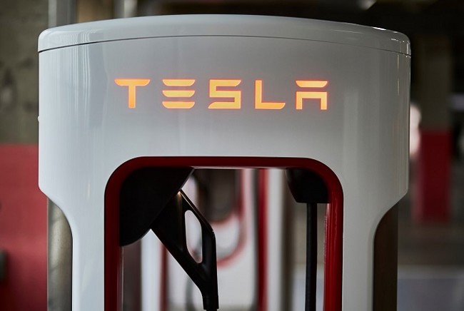 California, dispuesta a excluir a Tesla de las ayudas al coche eléctrico si Trump suprime los subsidios