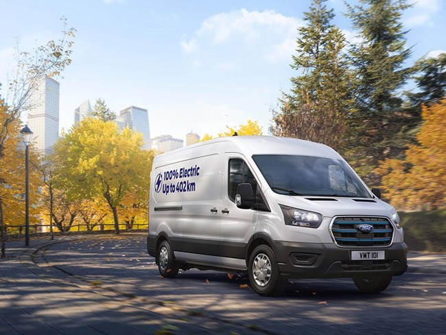 Ford Pro lanza en España una promoción para la furgoneta eléctrica E-Transit por 48.500 euros