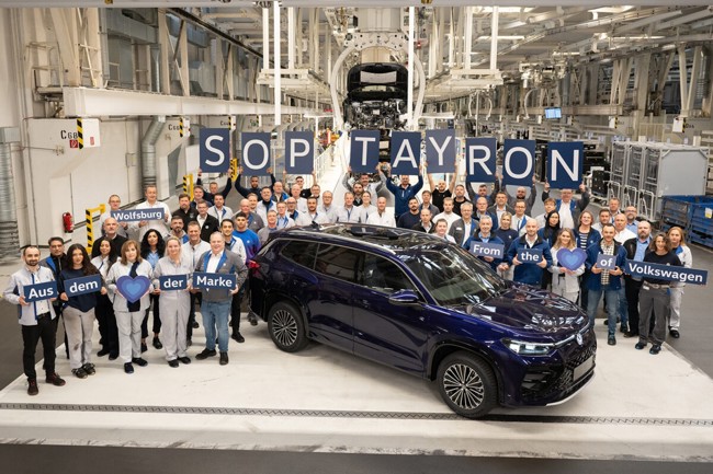 Volkswagen arranca la producción de su SUV premium Tayron en su planta de Wolfsburg