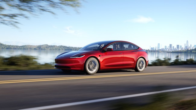 El Tesla Model 3 se mantiene como el eléctrico más vendido en noviembre y el MINI sube al podio