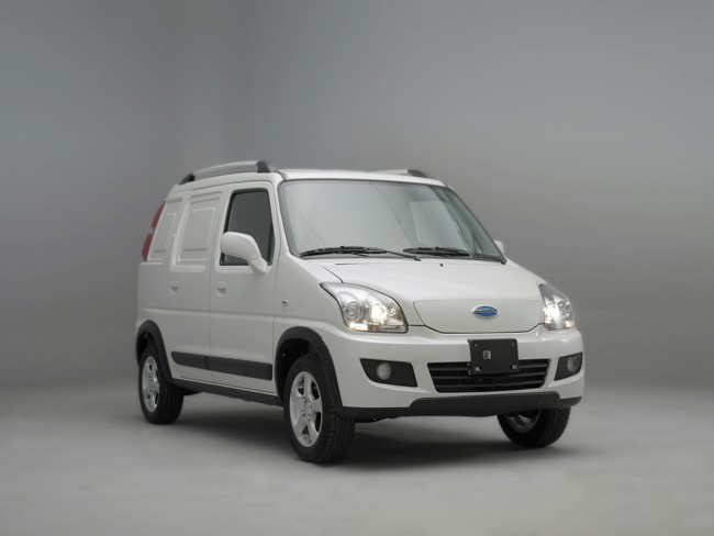 La española Invicta lanza el Logistar LS100, un comercial ligero eléctrico por 5.995 euros