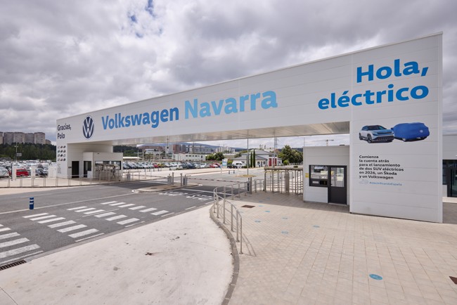 Volkswagen Navarra y la mayoría sindical de la empresa acuerdan el calendario y el ERTE para 2025