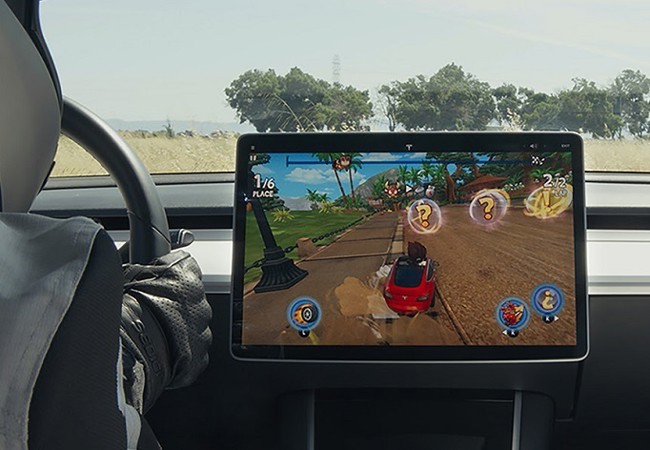 EE.UU. abre una investigación sobre 2,6 millones de vehículos de Tesla por conducción autónoma