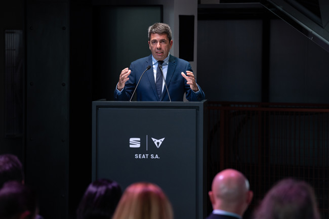 Mazón pide a Hereu que el Plan Moves y las ayudas a la DANA tengan "decretos específicos"
