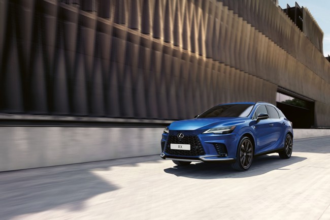 Lexus presenta la nueva gama de su RX 2025 con mejoras en el equipamiento desde 83.900 euros