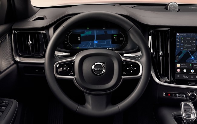 Volvo revela su nuevo software y su renovado sistema de infoentretenimiento para el año 2025