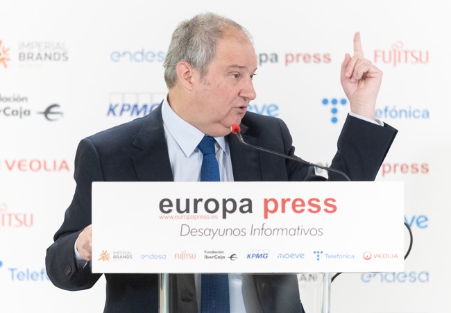 Hereu anuncia que el Gobierno recuperará el Plan Moves con ayudas al vehículo eléctrico