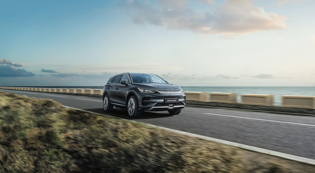 BYD presenta su nuevo modelo TANG, SUV familiar de siete plazas con 108,8 kWH y desde 72.000 euros
