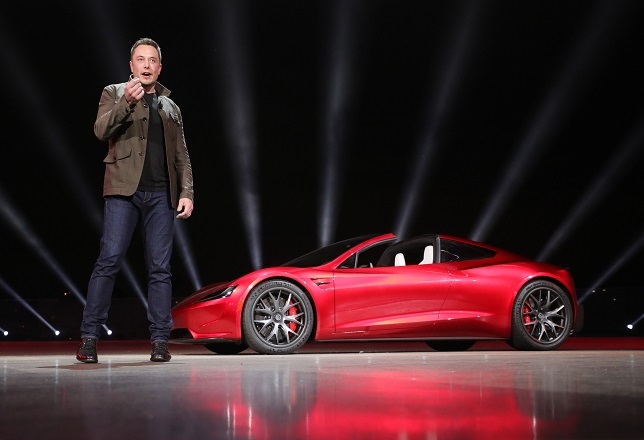 Tesla sube un 1,6% en bolsa tras recortar a la mitad su beneficio y anunciar avances del coche autónomo