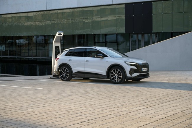 Audi presenta su modelo Q4 40 e-tron con autonomía de 412 km y un precio de salida de 46.150 euros
