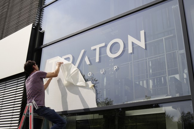 Traton Group gana 2.804 millones en 2024, un 14% más y prevé un impulso económico "más débil" este año