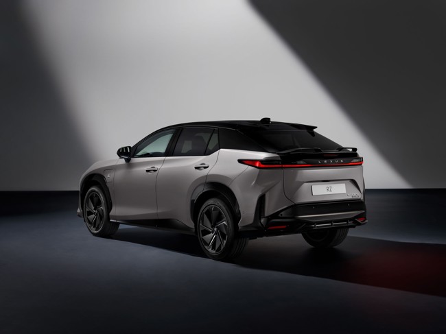 Lexus presenta el nuevo SUV RZ 100% eléctrico con autonomía mejorada de 100 km y disponible en otoño