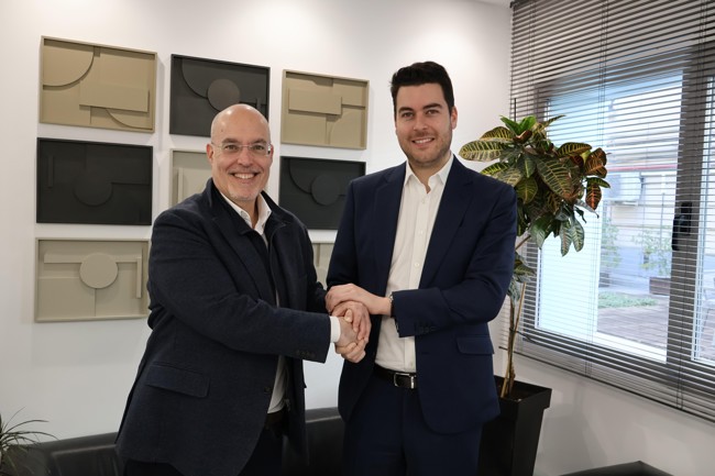 Aedive acuerda con IFMA España impulsar la movilidad eléctrica entre espacios no residenciales