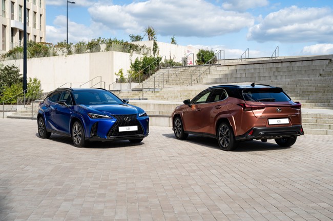 Lexus actualiza su 'crossover' UX híbrido autorrecargable con motor de 199 CV y desde 41.300 euros