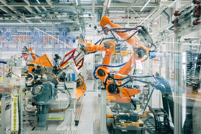 Audi y Siemens crean los primeros controladores programables virtuales para automatizar sus talleres