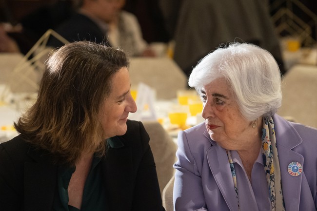 Ribera promete que la UE reaccionará al arancel de Trump a los coches y admite una "preocupación seria"