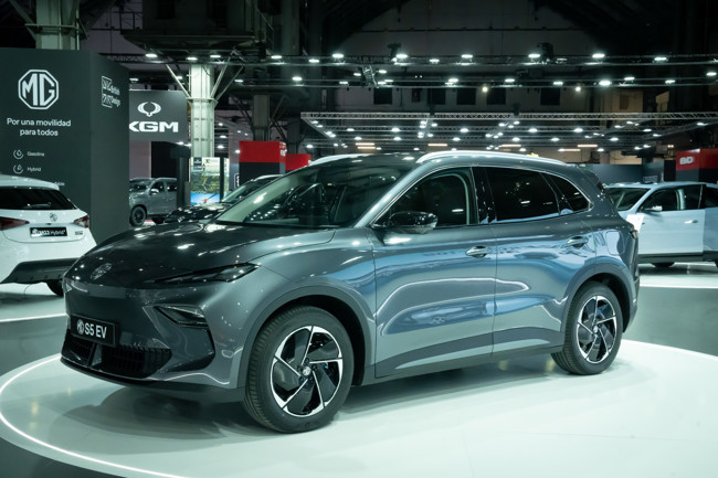 MG inaugura un almacén de recambios en España con entrega garantizada en 24 horas