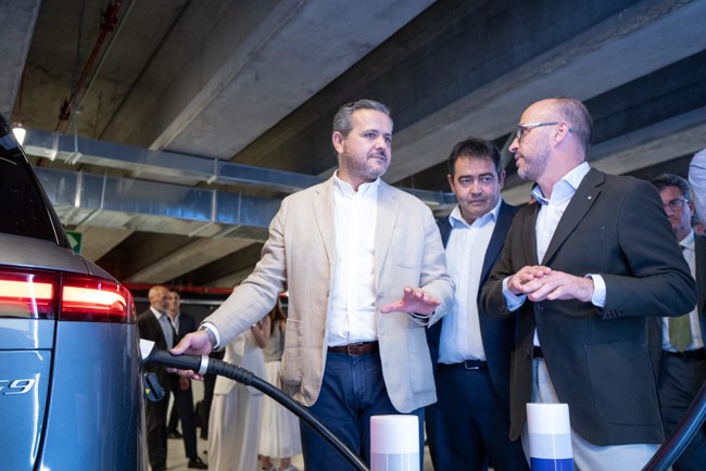 Nuevos Ministerios estrena el mayor punto de recarga de vehículos eléctricos en Madrid