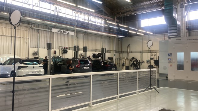 La Refactory Valladolid de Renault Group reacondiciona ya más de 1.700 vehículos y emplea a 25 personas
