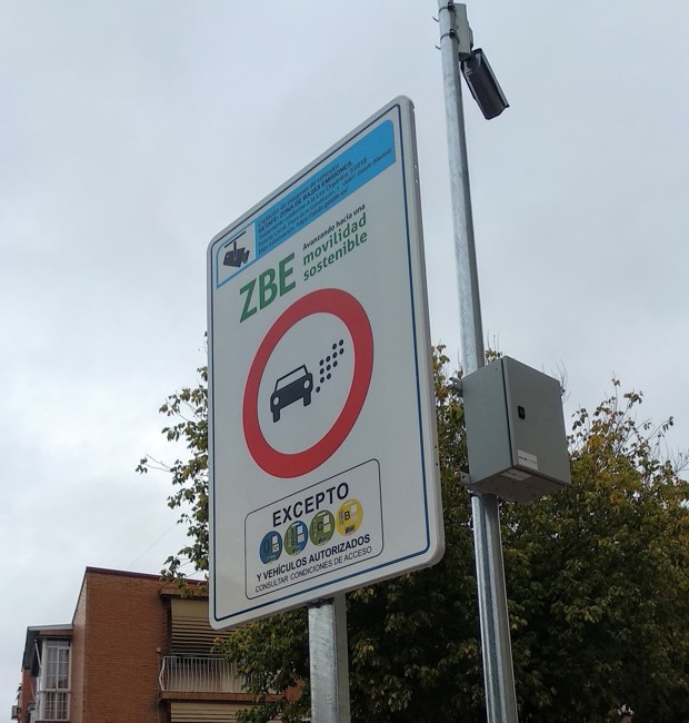 Automovilistas Europeos Asociados aconseja recurrir las multas impuestas por acceder a las ZBE