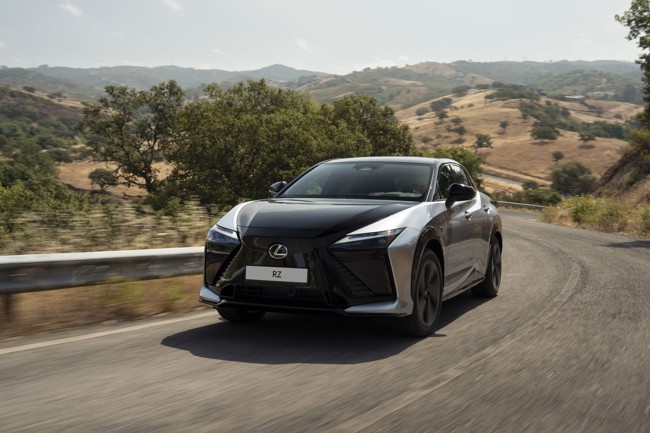 Lexus completa la gama del RZ 2026, disponible desde 52.000 euros, con dos nuevas motorizaciones