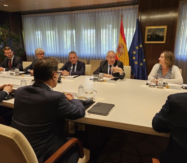 Hereu recuerda a Mahle que dispone de "instrumentos" para minizar el ERE en Cuenca y Valencia