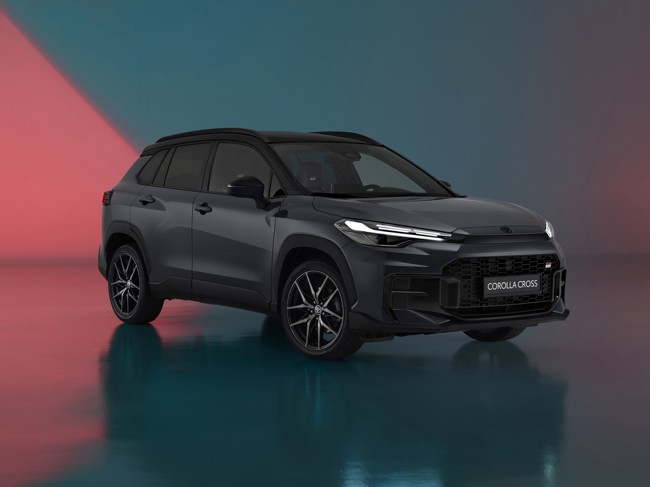 Toyota lanza el Corolla Cross Hybrid 2025 en España desde 36.500 euros, nuevo diseño y versión GR Sport