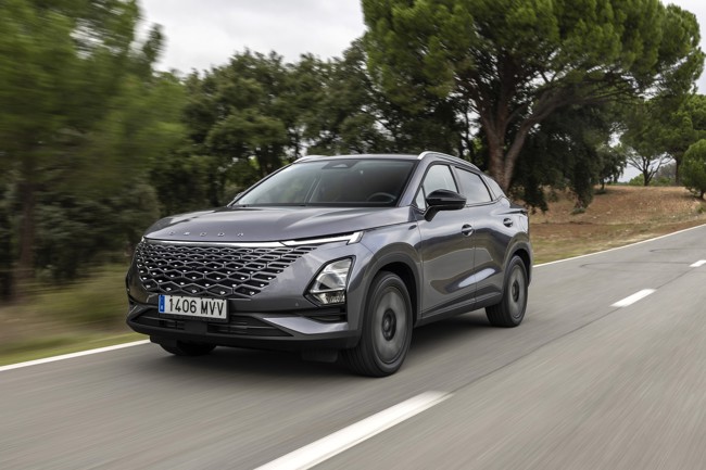 Omoda 5, el C-SUV gasolina líder en España, con 147 CV de potencia y desde 27.900 euros