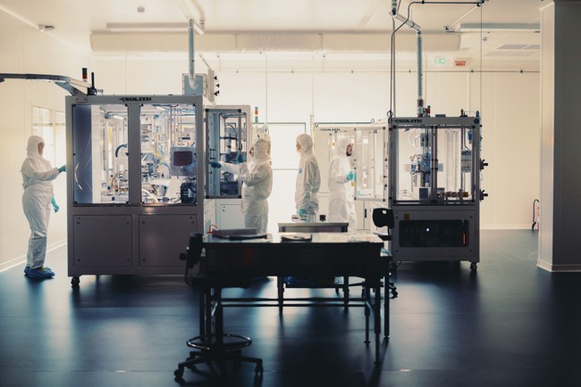Ampere (Renault) inaugura un nuevo laboratorio de innovación en celdas de batería en Francia