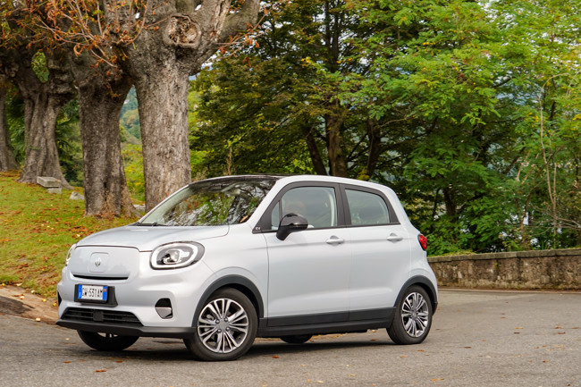 El Leapmotor T03, el 'urbanita' eléctrico más barato del segmento A en España por menos de 25.000 euros