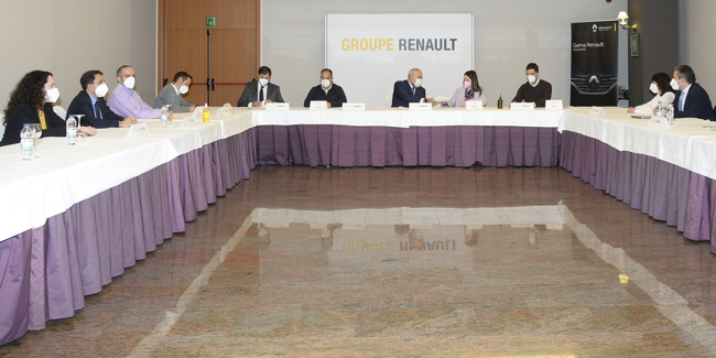 Constituida la mesa de negociación del convenio de Renault que pone el foco en la productividad