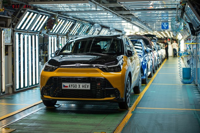 Toyota inicia la producción del Aygo X Cross Hybrid en República Checa, primer híbrido del segmento A