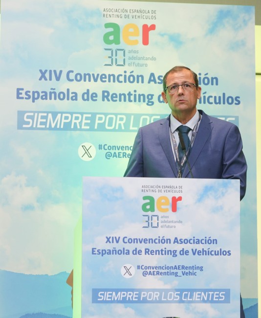 El renting cerrará el año con 350.000 matriculaciones y 8.000 millones de inversión, según la AER