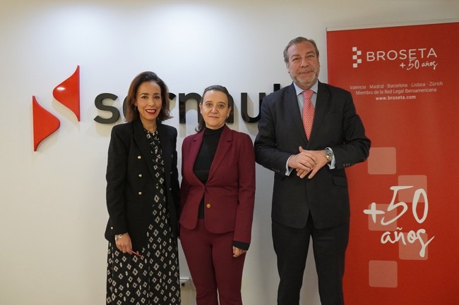 Sernauto y Broseta firman un acuerdo de colaboración en materia de automoción y defensa