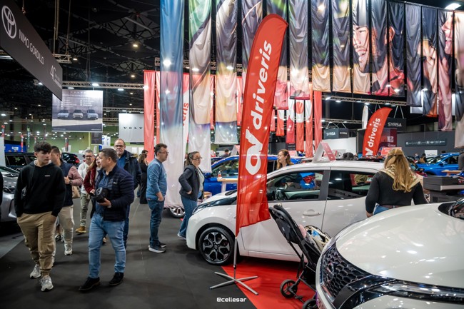 El Salón del Motor de Sevilla supera los 22.000 visitantes y las 900 ventas pese al cambio de fecha