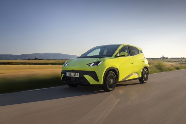 BYD alcanza los 30.000 vehículos matriculados en España a las puertas de cerrar 2025