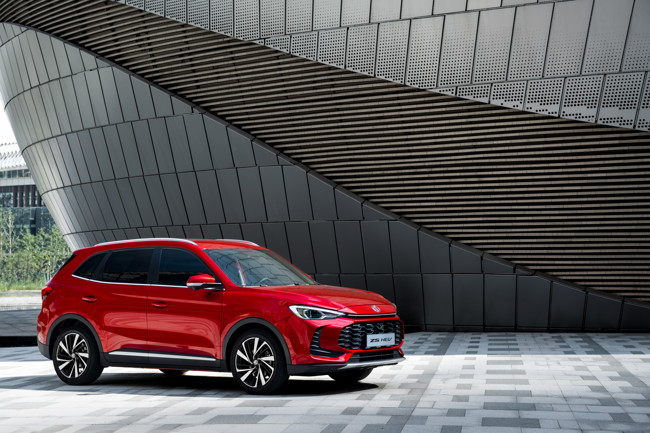 El MG ZS, el Hyundai Tucson y el Seat Arona, los SUV más vendidos en 2025 en España