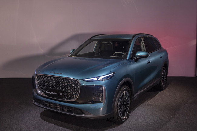 Lepas ofrecerá el L8 en España en el segundo trimestre, con una autonomía combinada de 1.300 kilómetros