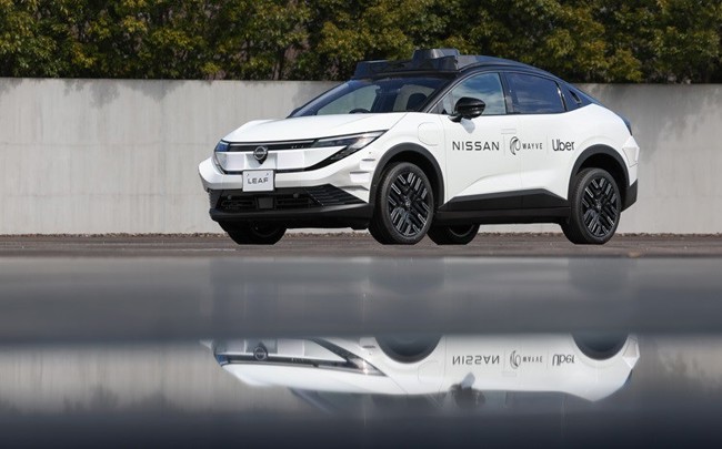 Nissan, Uber y Wayve desarrollarán robotaxis en Japón a finales de 2026