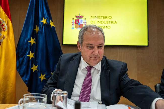 Industria fija las bases de las ayudas del Perte VEC para producir baterías para vehículos eléctricos